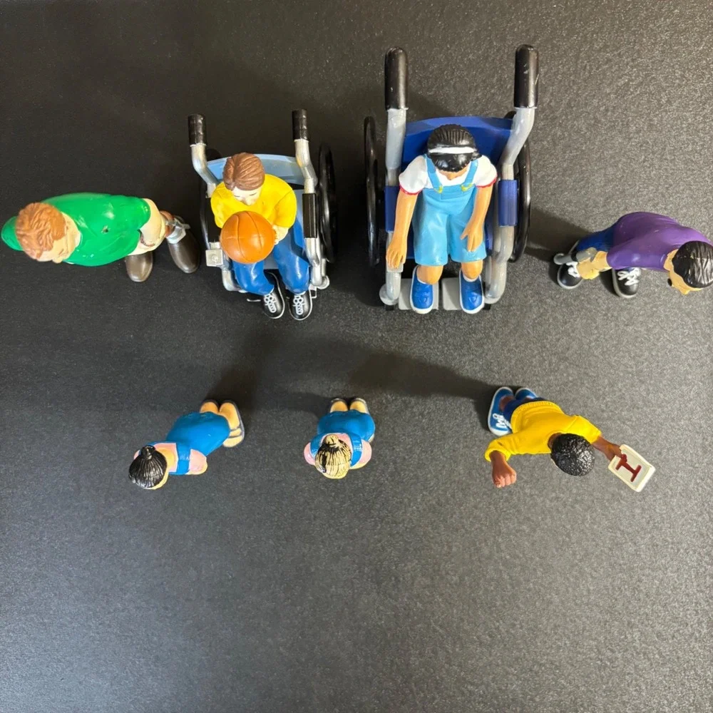 Lakeshore Differing Abilities Dolls/Figures 7pc D2-7
